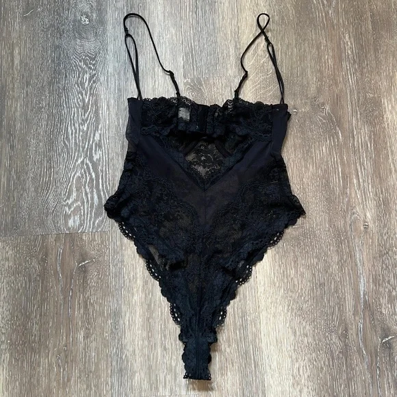 Victoria's Secret Very Sexy Lace Teddy SET